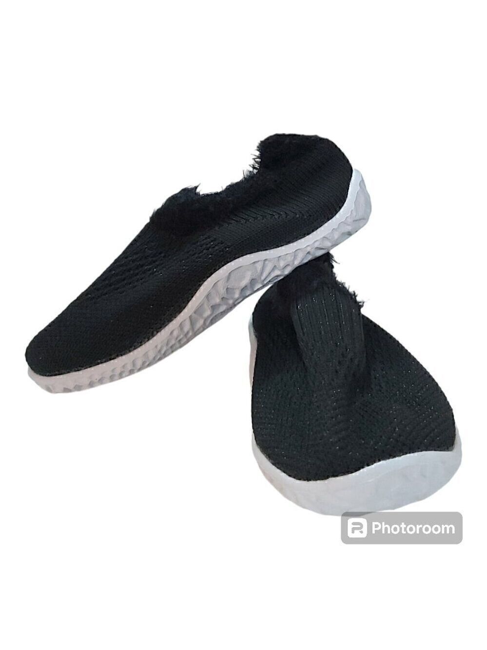Adorable 18-24M Black Knit Loafers for Boys and Girls with Faux Fur Ankle Trim